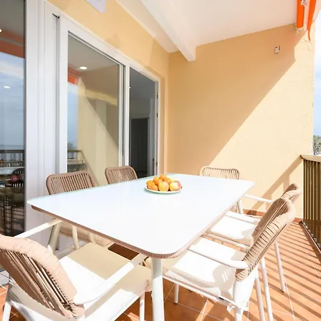 Luxury Oceanfront 3 Bedrooms & 2 Bath By 10tosea Fuengirola