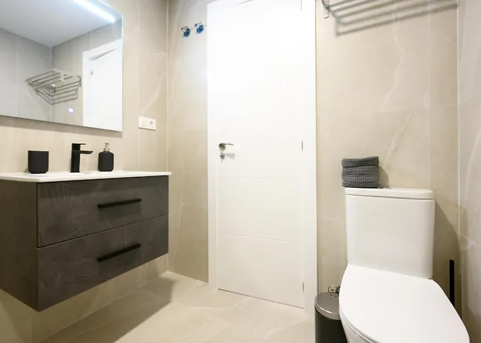 Luxury Oceanfront 3 Bedrooms & 2 Bath By 10tosea * Fuengirola