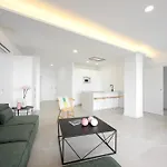 Luxury Oceanfront 3 Bedrooms & 2 Bath By 10tosea Fuengirola