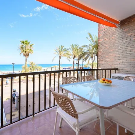 Апартаменты Luxury Oceanfront 3 Bedrooms & 2 Bath By 10tosea